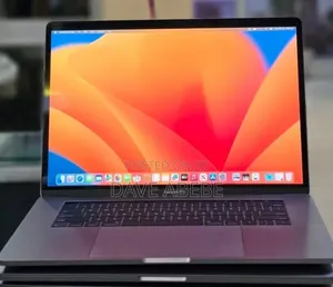 New Laptop Apple MacBook Pro 2017 16GB Intel Core i7 SSD 512GB