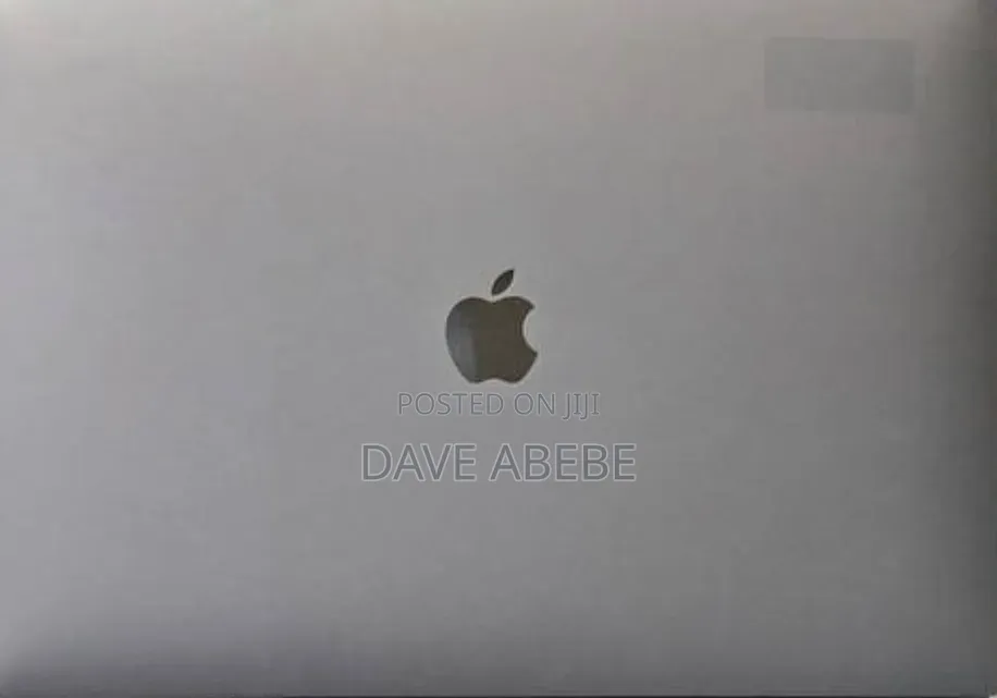 New Laptop Apple MacBook Pro 2017 16GB Intel Core i7 SSD 512GB