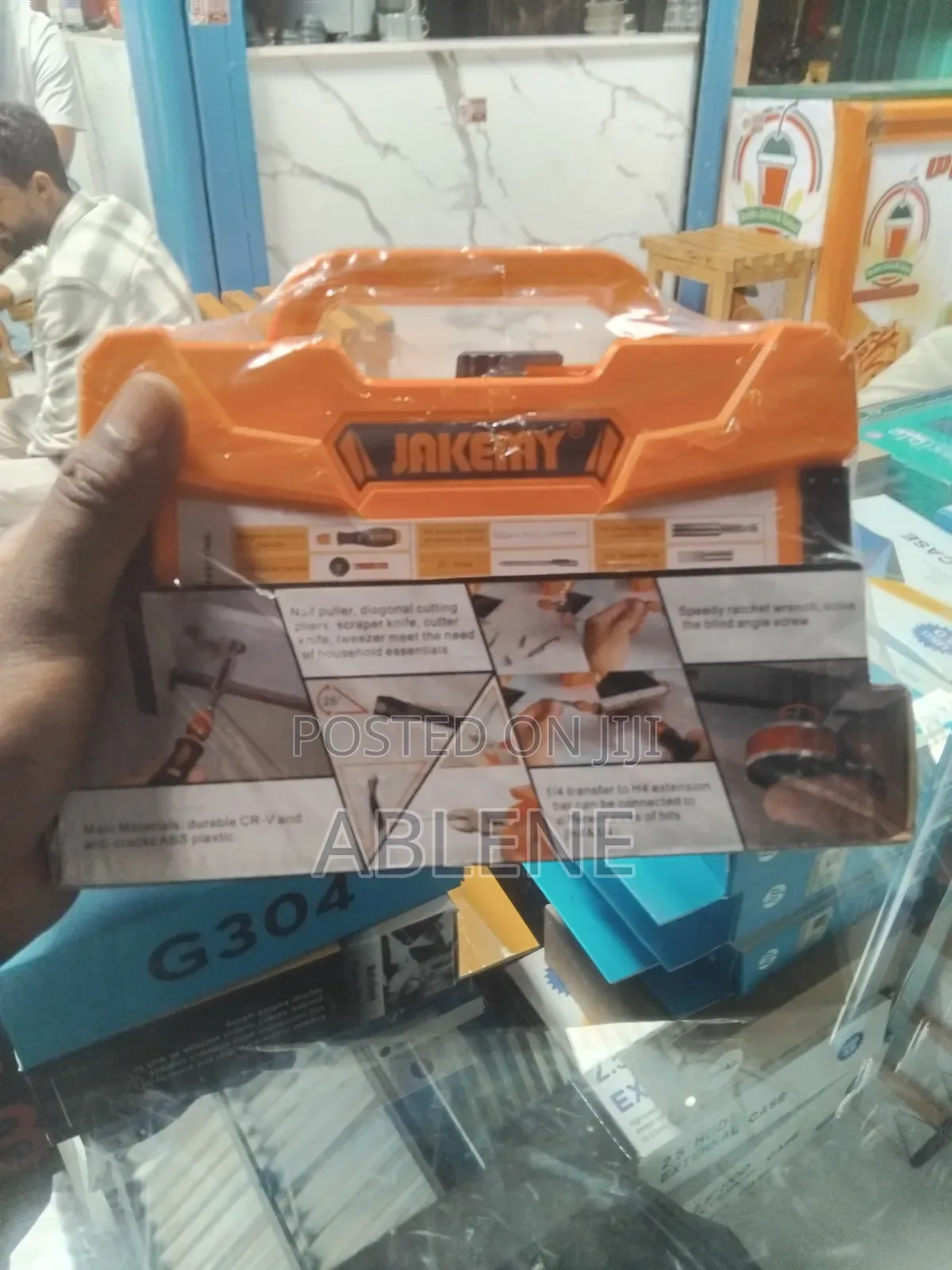 Jakemy Maintenance Tool JM-8146 Is a 47-in-1 Household