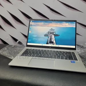 New Laptop HP EliteBook 840 G7 8GB Intel Core i5 SSD 512GB