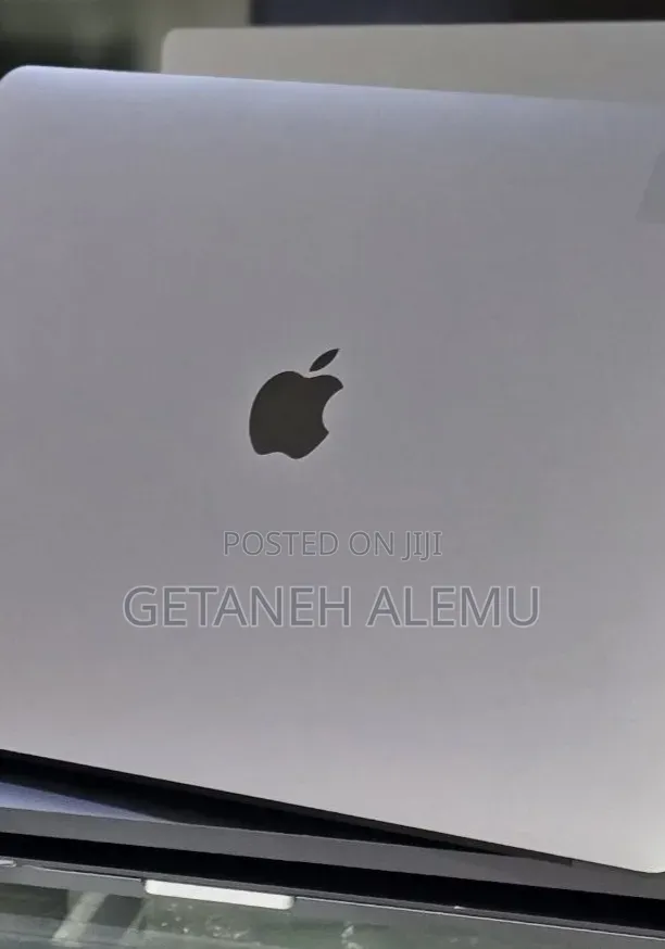 New Laptop Apple MacBook Pro 2017 16GB Intel Core i7 SSD 512GB