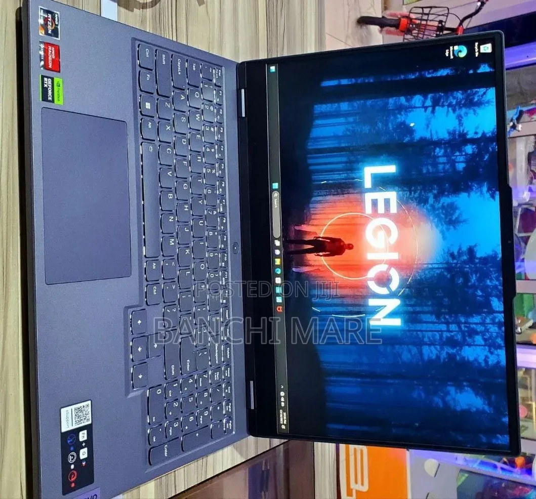 New Laptop Lenovo Legion 5 16GB AMD Ryzen 7 SSD 1T