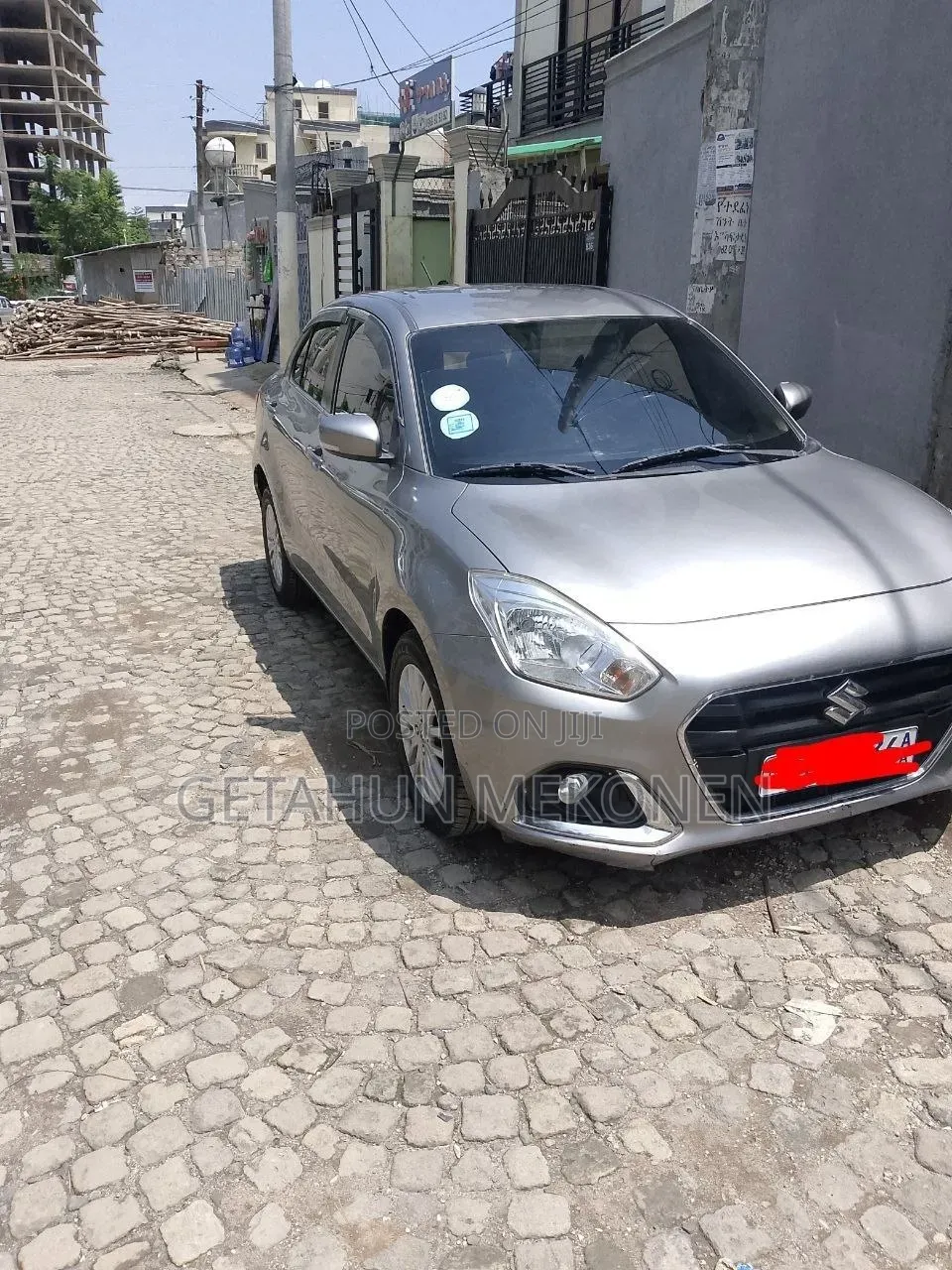 Suzuki Dzire 2023 Silver
