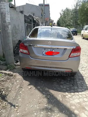 Suzuki Dzire 2023 Silver