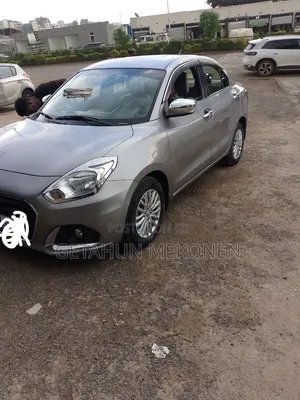 Suzuki Dzire 2023 Silver