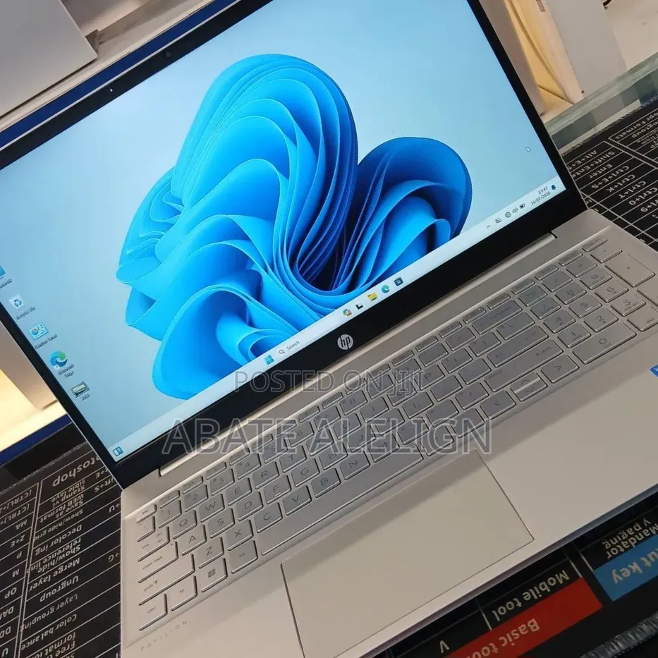 New Laptop HP Pavilion 15 16GB Intel Core i5 SSD 1T