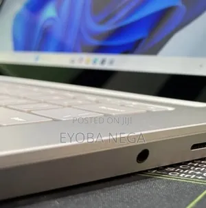 New Laptop Microsoft Surface 16GB Intel Core Ultra 7 SSD 512GB