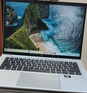 New Laptop HP EliteBook 840 G9 16GB Intel Core i7 SSD 512GB