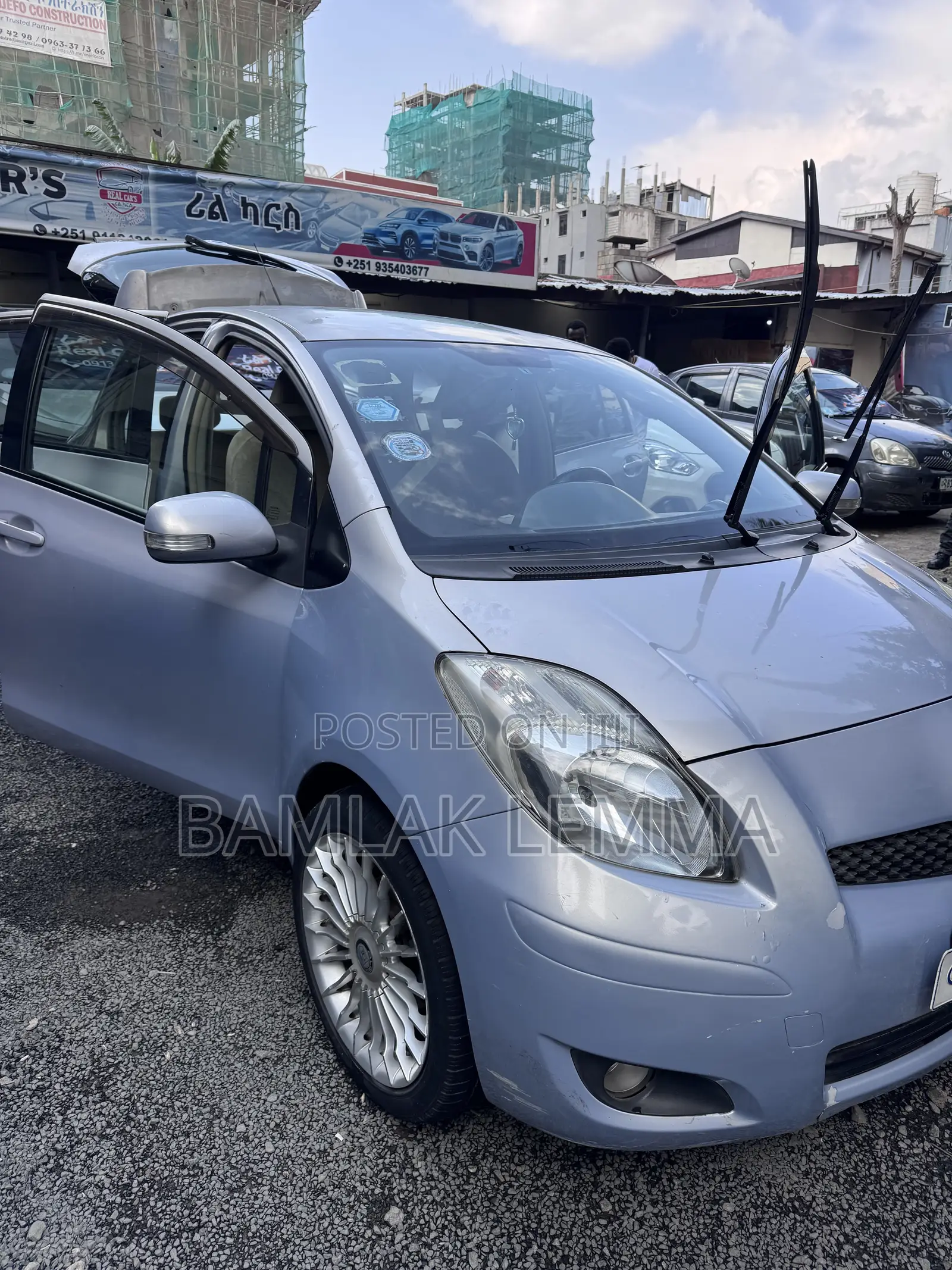 Toyota Yaris 2010 Purple