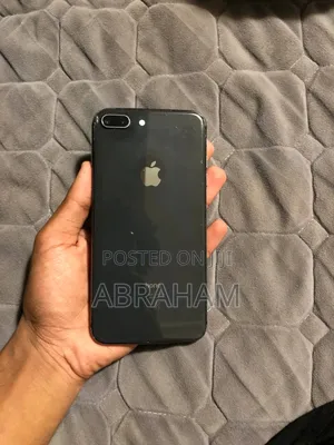 Apple iPhone 8 Plus 64 GB Black