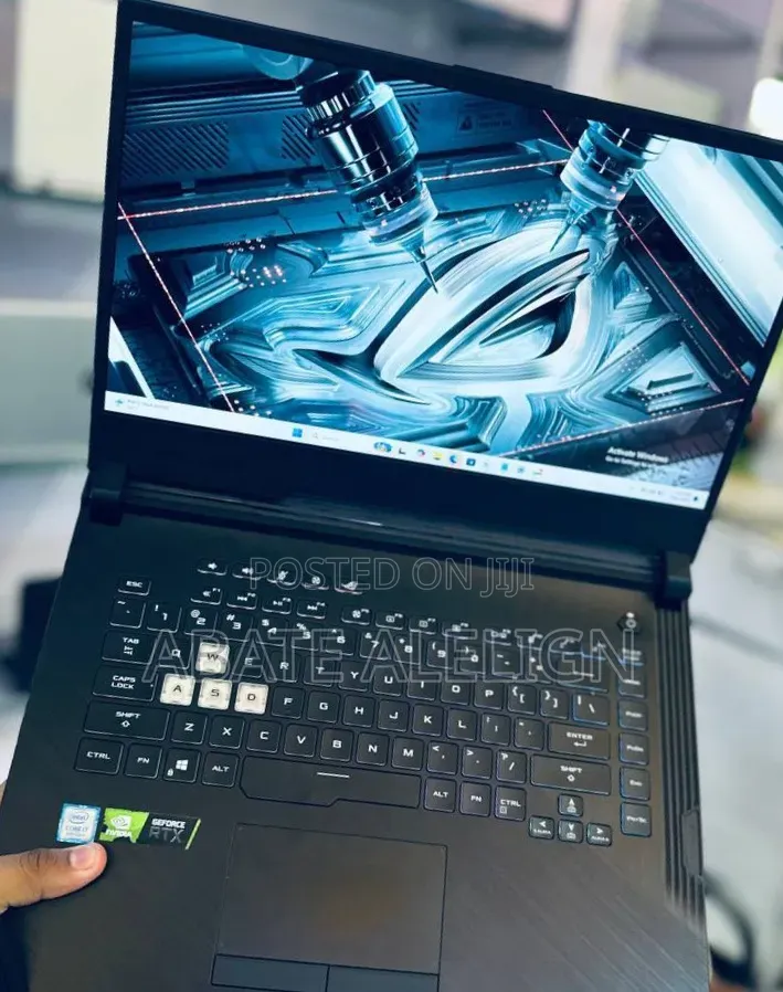 New Laptop Asus ROG Strix G15 16GB Intel Core i7 SSD 512GB