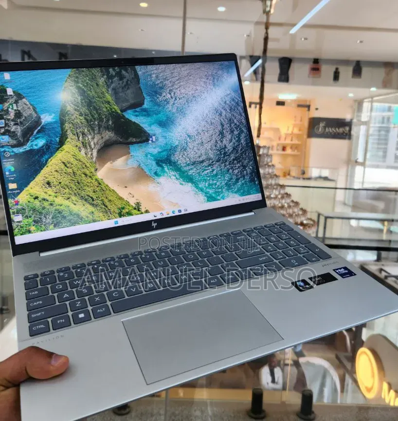 New Laptop HP Pavilion Dv7 16GB Intel Core Ultra 7 SSD 1T