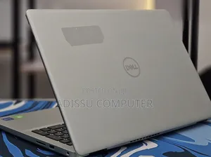 New Laptop Dell Inspiron 15 3511 16GB Intel Core i7 SSD 512GB