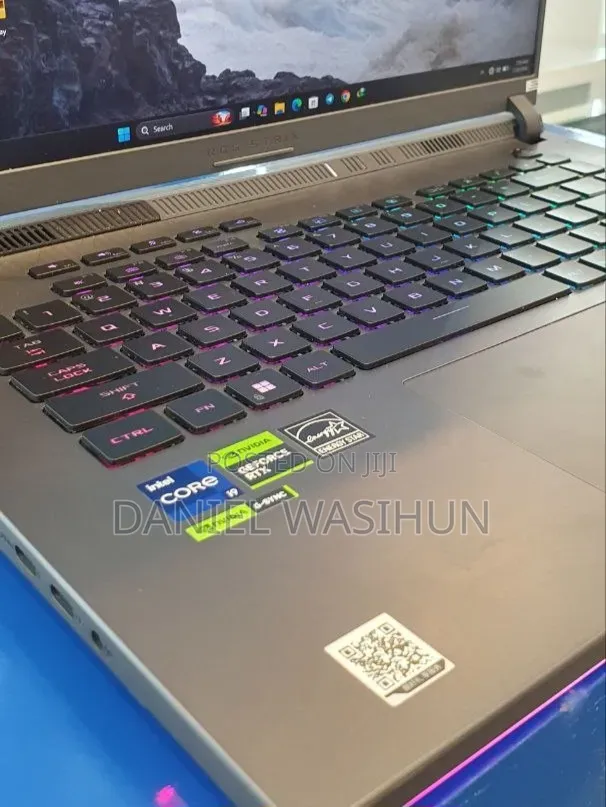New Laptop Asus ROG Strix G16 G614 16GB Intel Core i9 SSD 1T