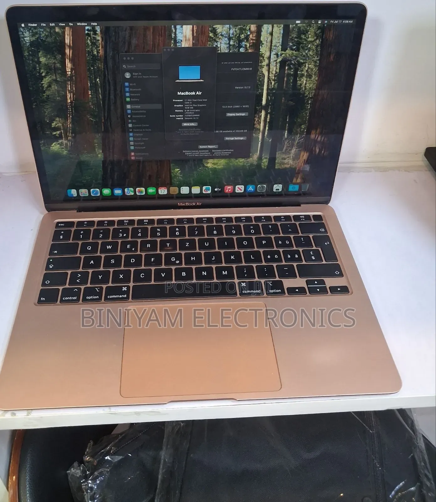 New Laptop Apple MacBook Air 2020 8GB Apple M1 SSD 256GB
