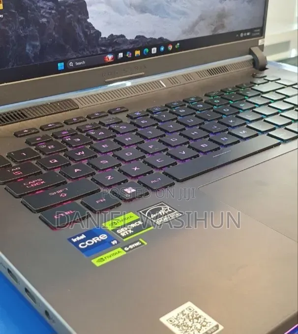 New Laptop Asus ROG Strix G16 G614 16GB Intel Core i9 SSD 1T