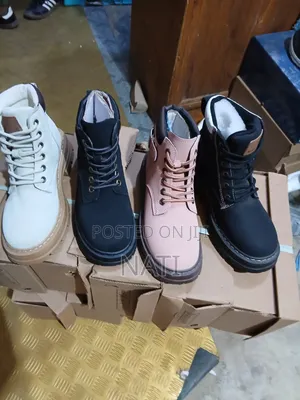 Womens Fashion Boots
