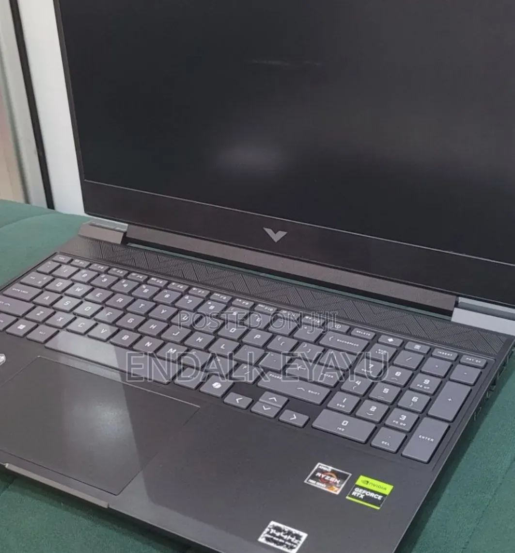 New Laptop HP Victus 15 16GB AMD Ryzen 7 SSD 512GB