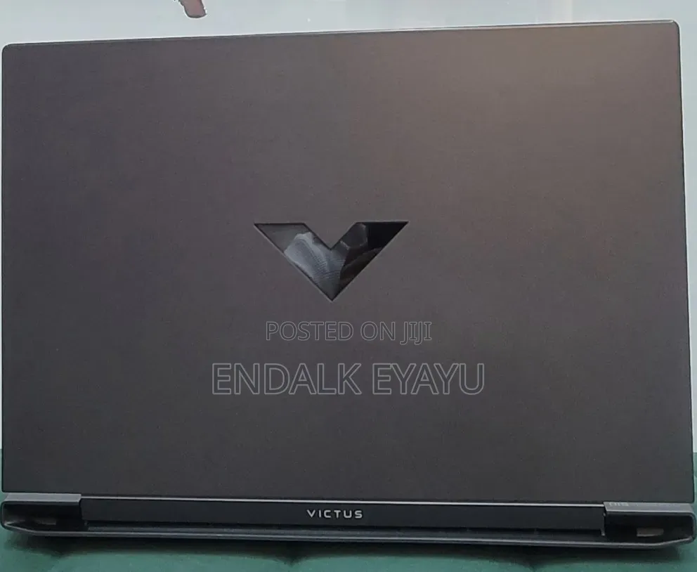 New Laptop HP Victus 15 16GB AMD Ryzen 7 SSD 512GB