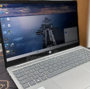 New Laptop HP Stream Notebook 16GB Intel Core i5 SSD 512GB
