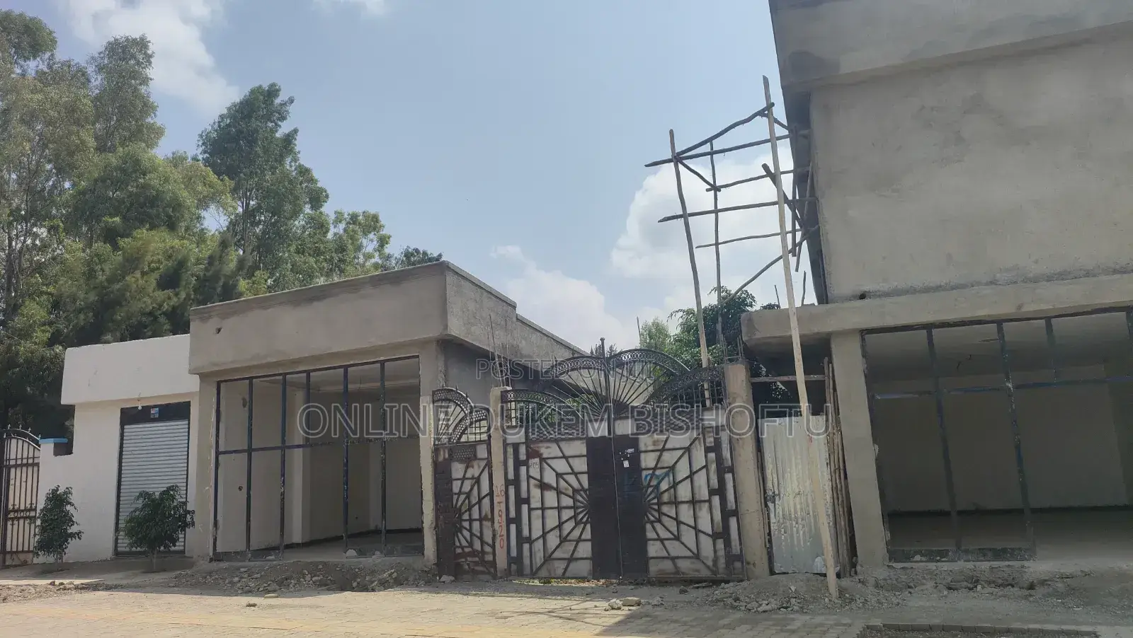 20bdrm Apartment in Dukem Bishoftu, East Shewa for sale