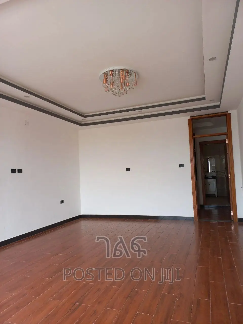5bdrm House in የግል, Bole for Sale