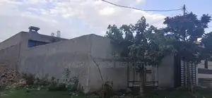 7bdrm House in Dukem Bishoftu, East Shewa for sale
