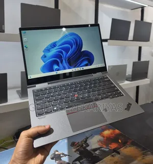 New Laptop Lenovo ThinkPad X1 Yoga 16GB Intel Core i7 SSD 512GB