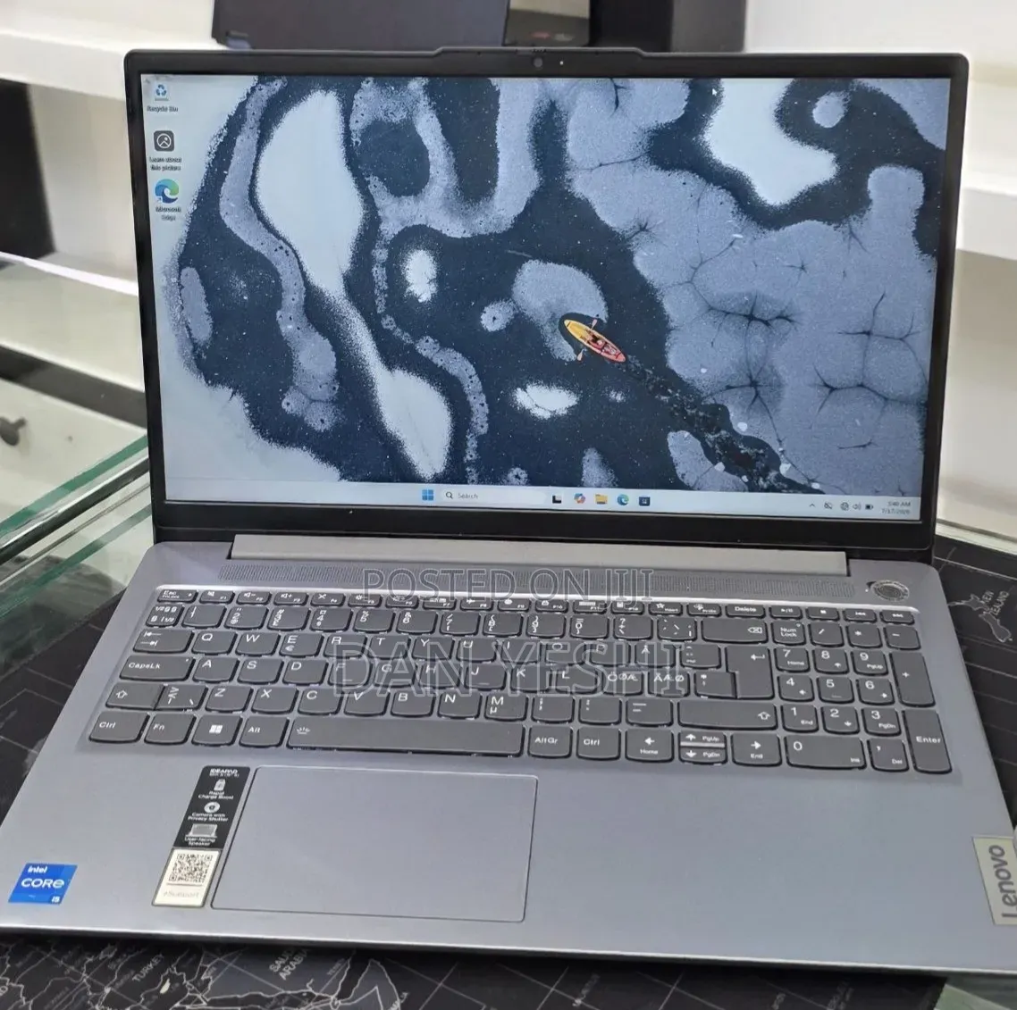New Laptop Lenovo Ideapad 3 8GB Intel Core i5 SSD 512GB