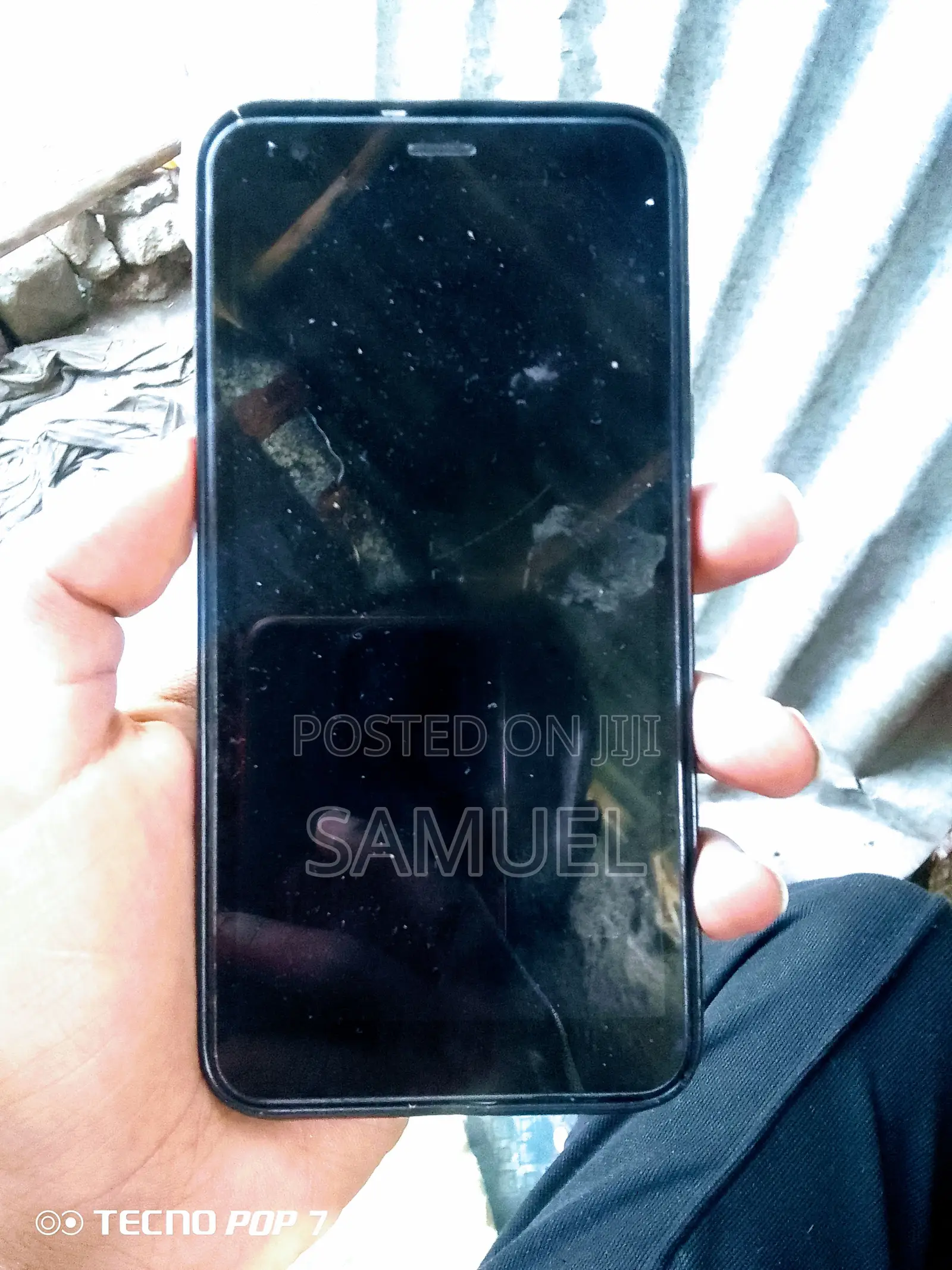 Mobile Phone 16 GB Black