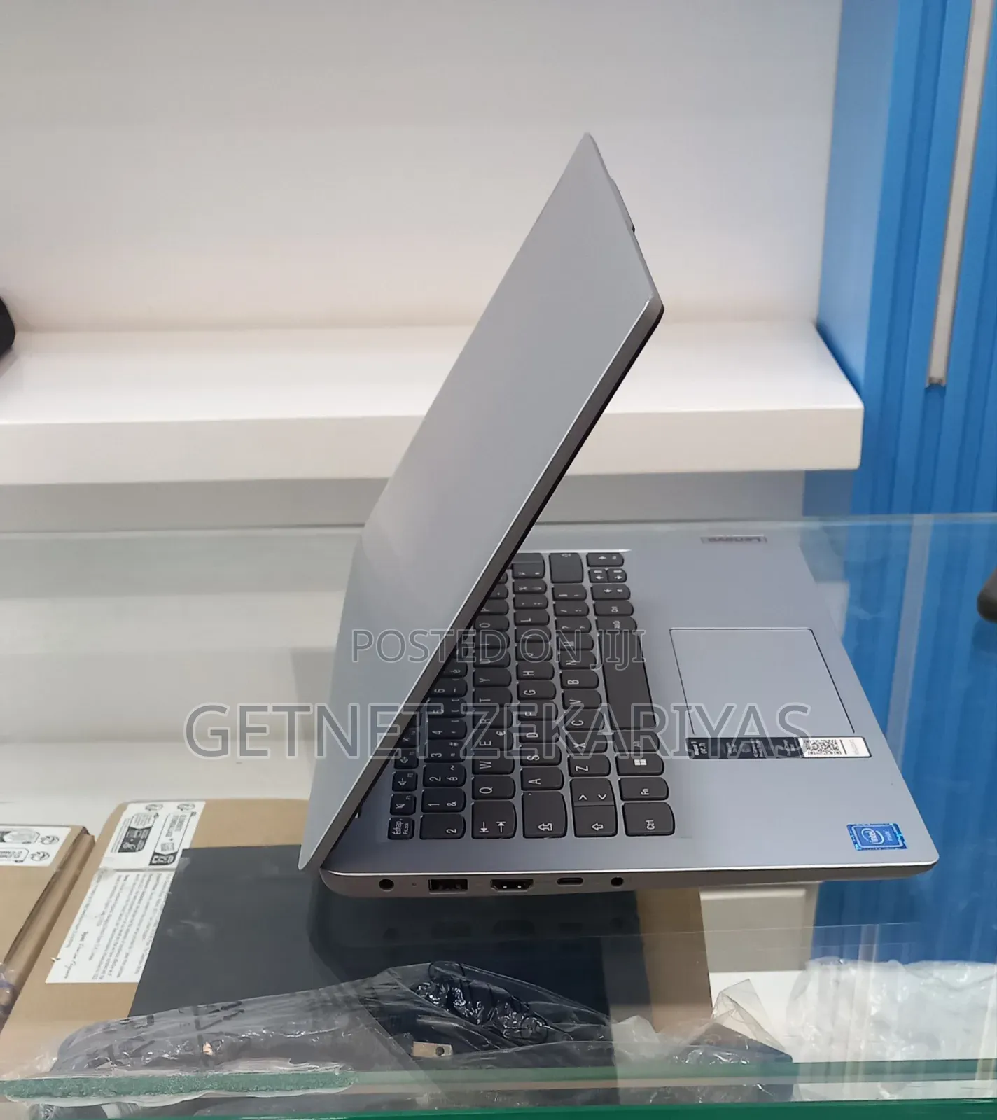 New Laptop Lenovo IdeaPad 110 8GB Intel Pentium SSD 128GB