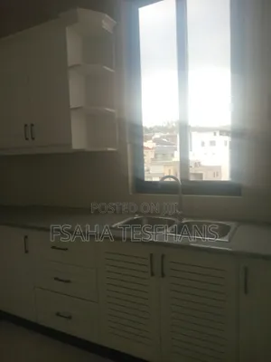4bdrm Apartment in Apartments, Bole for rent