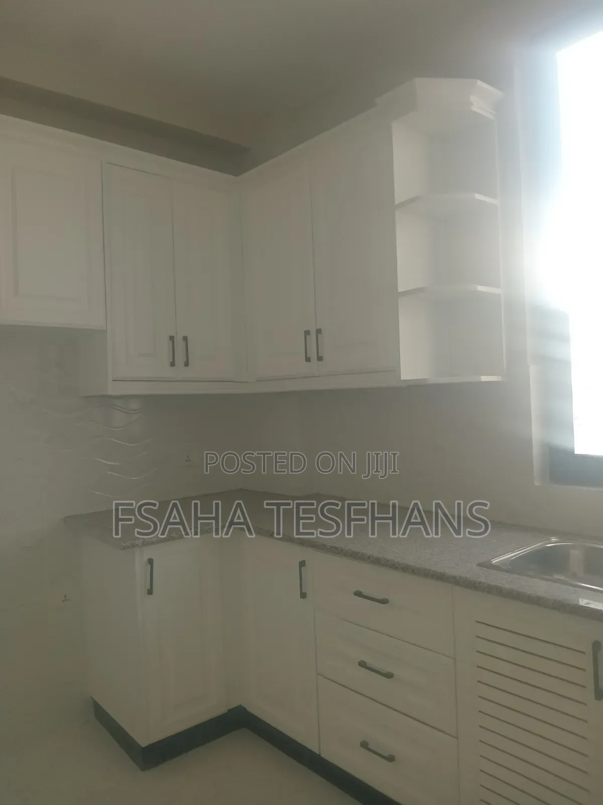 4bdrm Apartment in Apartments, Bole for rent