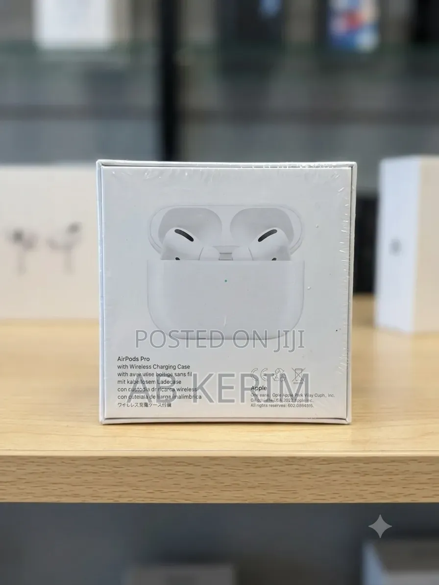 Apple AirPods Pro With Wireless Charging Case
Smooth Hearing