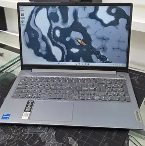 New Laptop Lenovo Ideapad 3 8GB Intel Core i5 SSD 512GB