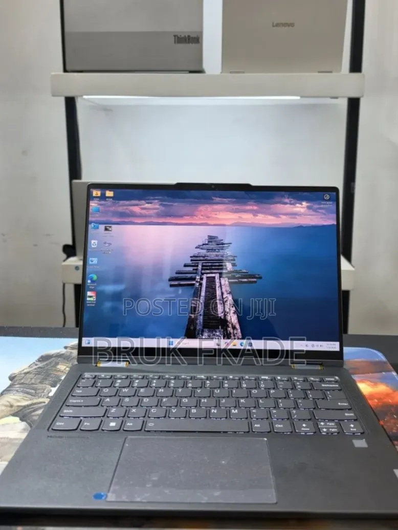 New Laptop Lenovo ThinkPad Yoga 16GB Intel Core Ultra 7 SSD 512GB