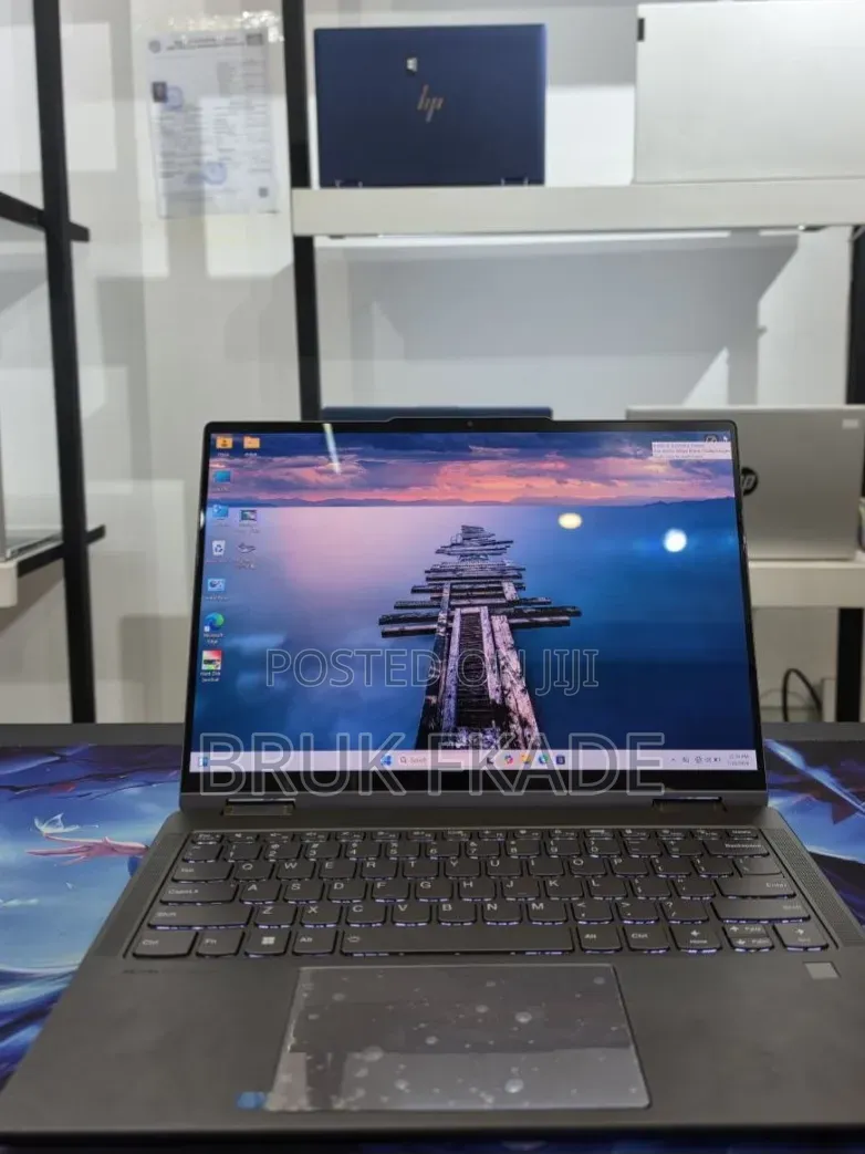 New Laptop Lenovo ThinkPad Yoga 16GB Intel Core Ultra 7 SSD 512GB