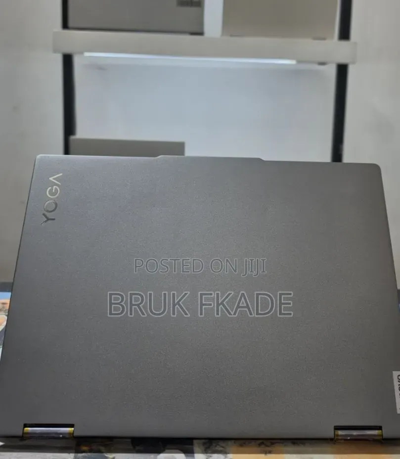 New Laptop Lenovo ThinkPad Yoga 16GB Intel Core Ultra 7 SSD 512GB