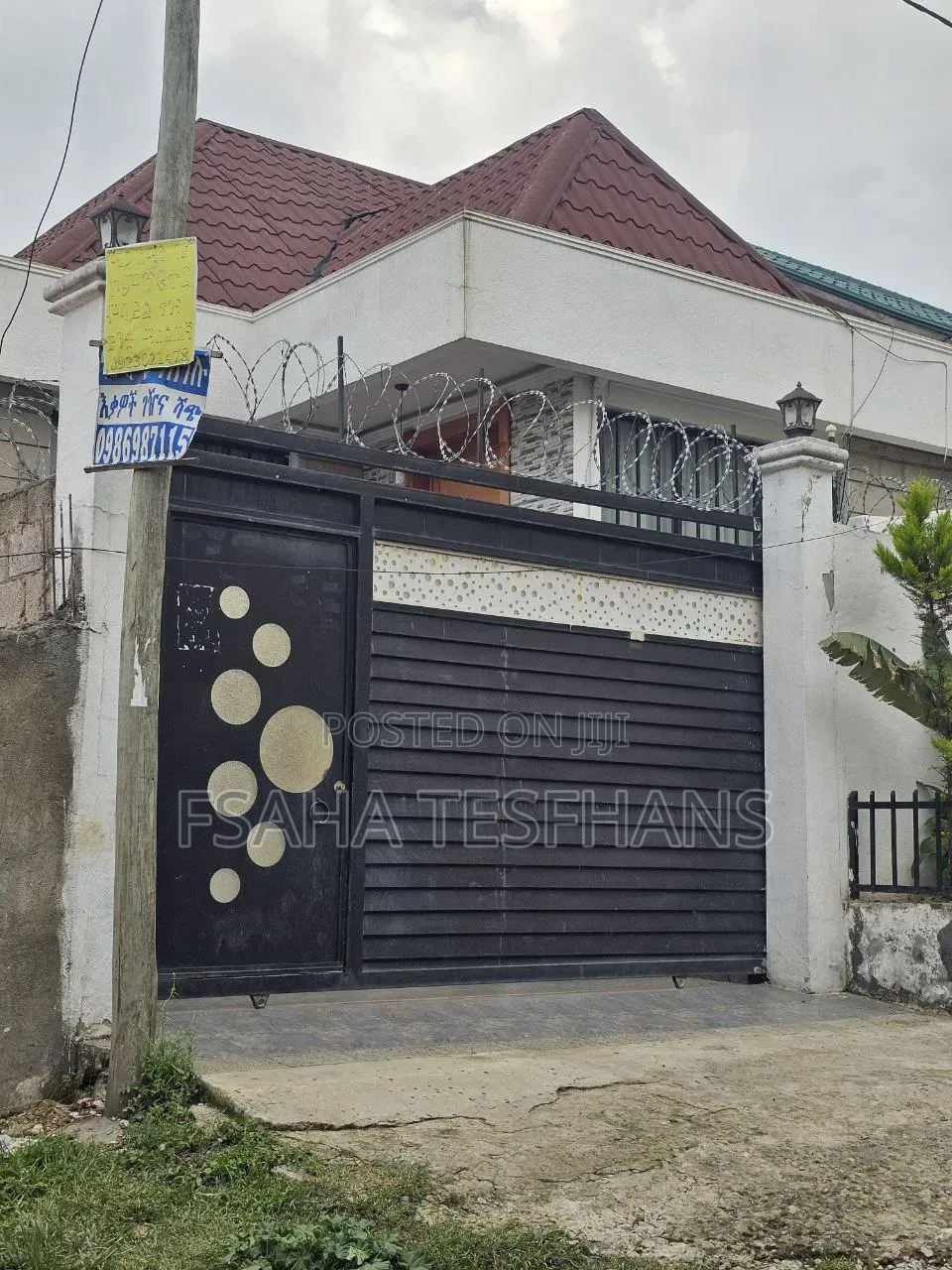 3bdrm House in Villa, Bole for rent