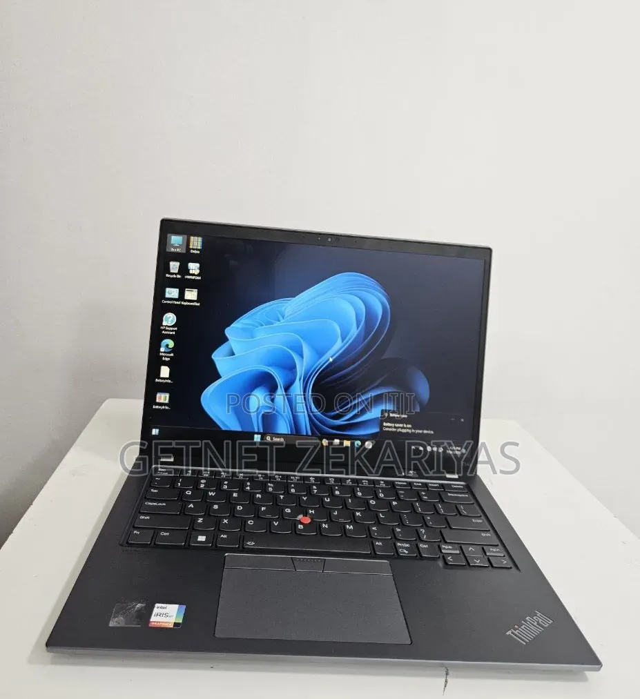 New Laptop Lenovo ThinkPad T14s G4 16GB Intel Core i7 SSD 512GB