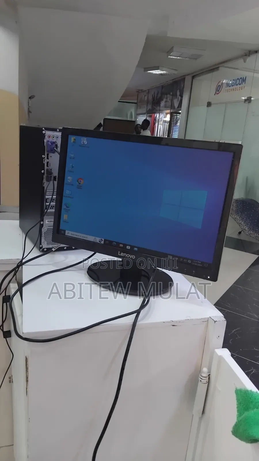 New Desktop Computer Lenovo ideacentre 720 4GB Intel Core i3 HDD 500GB