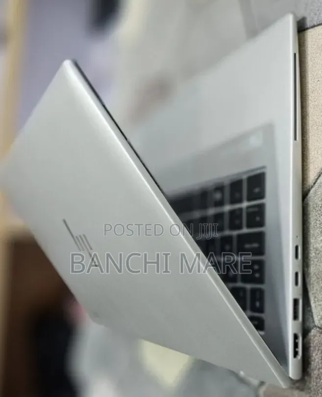 New Laptop HP EliteBook 1040 G8 16GB Intel Core i7 SSD 512GB