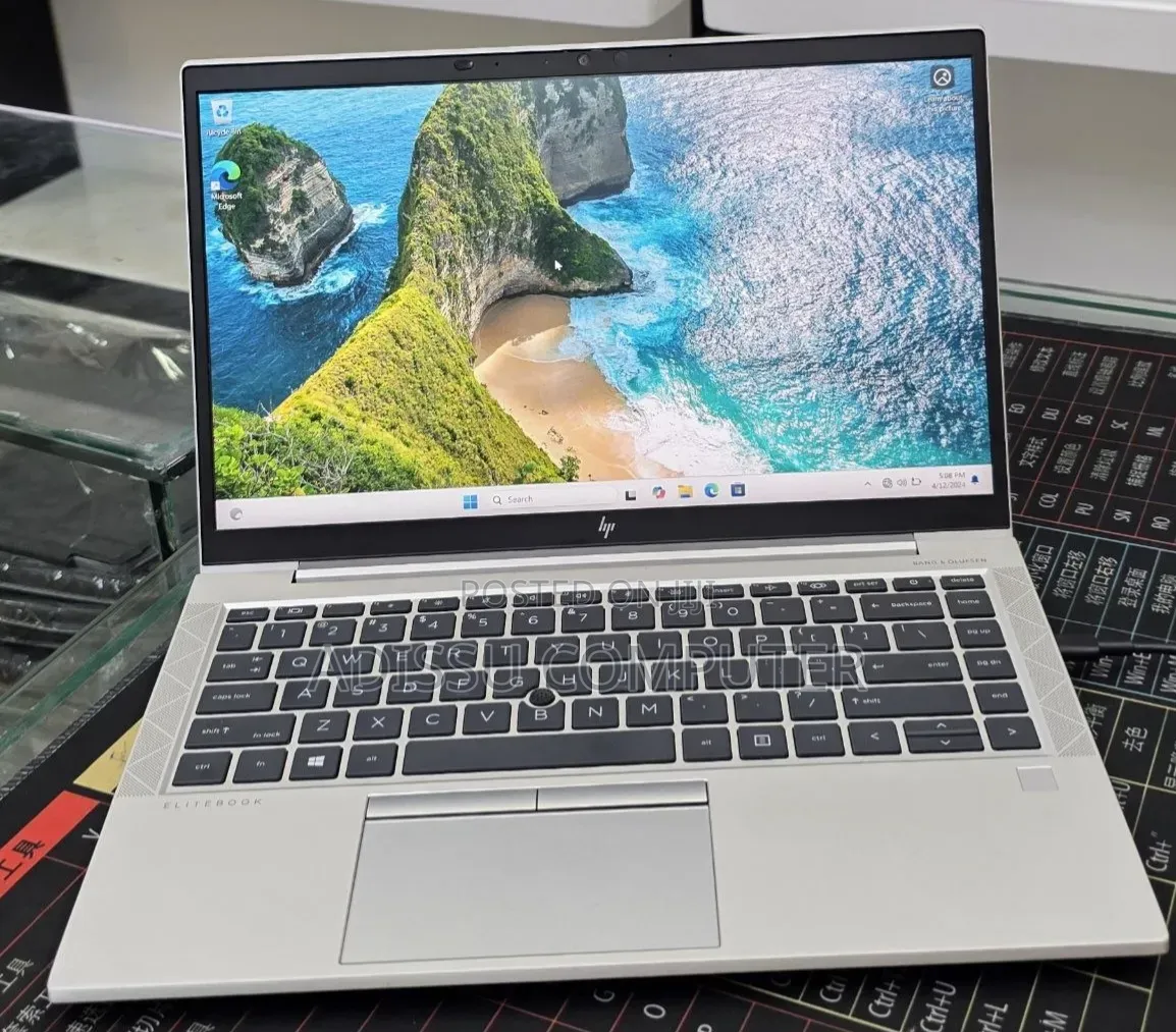 New Laptop HP EliteBook 845 G7 16GB AMD Ryzen 5 SSD 512GB