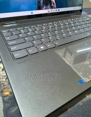 New Laptop Lenovo Yoga 7i 16GB Intel Core i7 SSD 512GB