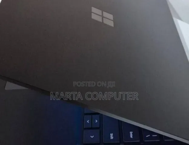 New Laptop Microsoft Surface Laptop 3 8GB Intel Core i5 SSD 256GB