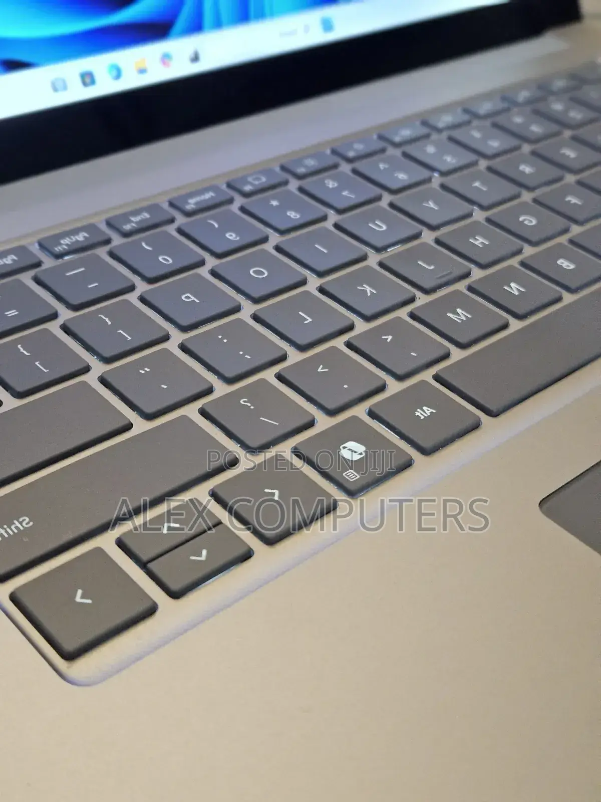 New Laptop Microsoft Surface Laptop 6 16GB Intel Core Ultra 7 SSD 512GB