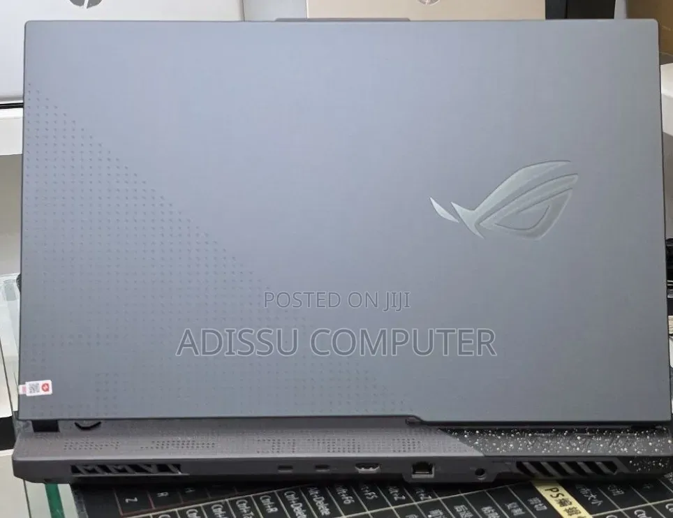 New Laptop Asus G71G 16GB AMD Ryzen 9 SSD 1T