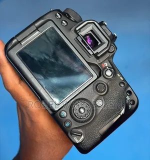 Canon 90D 18-135mm Lens