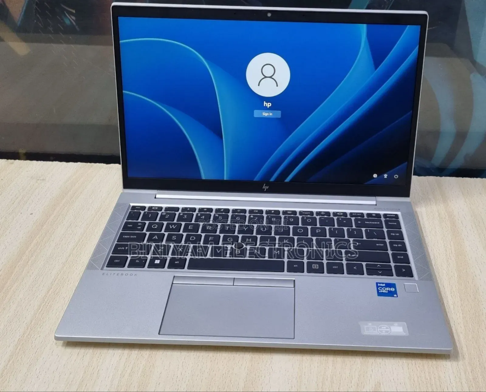 New Laptop HP EliteBook 840 G8 16GB Intel Core i5 SSD 512GB