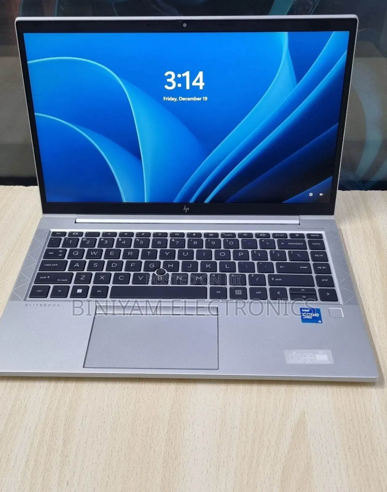 New Laptop HP EliteBook 840 G8 16GB Intel Core i5 SSD 512GB